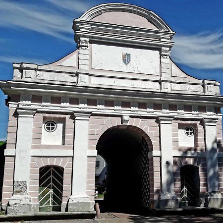 Õhtu põik majutus Pärnu Exterior foto